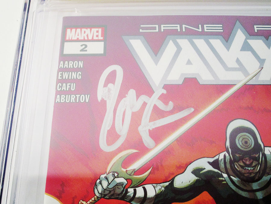 Valkyrie Jane Foster #2 Cover D 1st Ptg Regular Mahmud Asrar Cover Signed By Idris Elba CGC 9