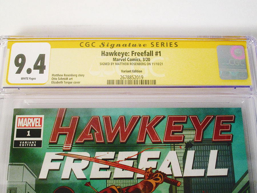 Hawkeye Freefall #1 Cover H Incentive Elizabeth Torque Variant Cover Signed By Matthew Rosenberg CGC 9.4