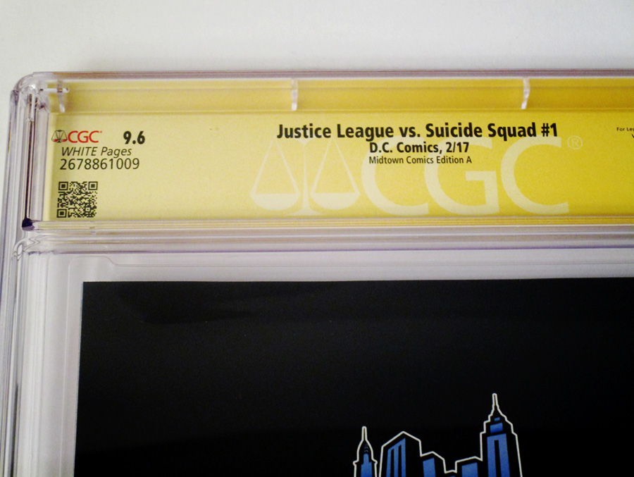 Justice League vs Suicide Squad #1 Cover R Midtown Exclusive Mark Brooks Connecting Variant Part 1 Cover Signed By Joshua Williamson CGC 9.6