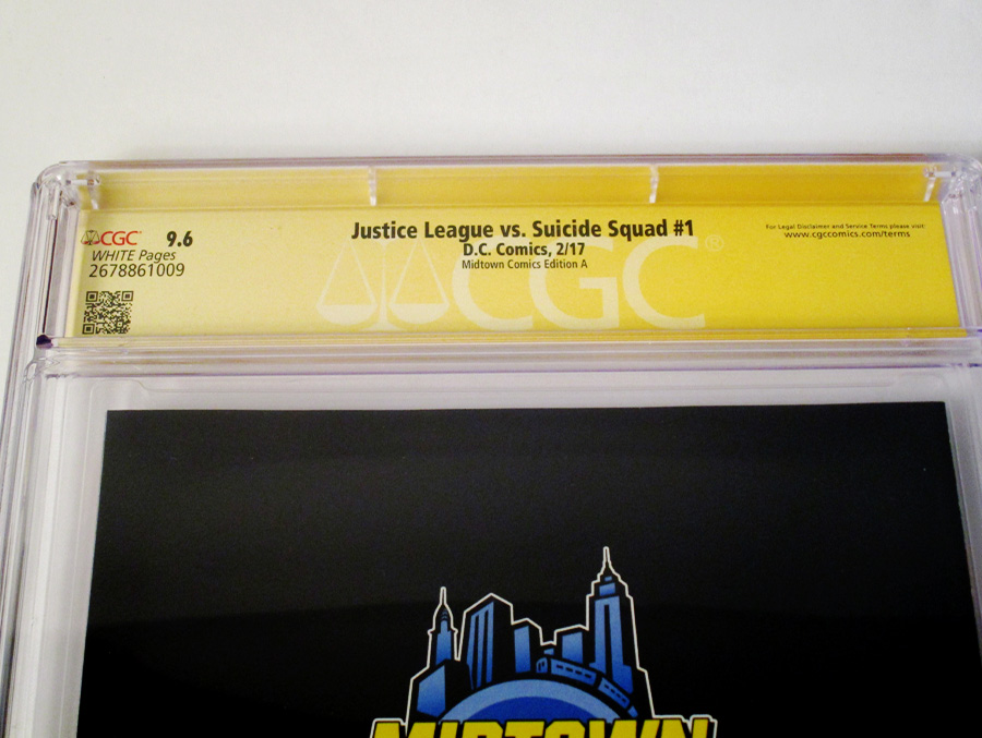 Justice League vs Suicide Squad #1 Cover R Midtown Exclusive Mark Brooks Connecting Variant Part 1 Cover Signed By Joshua Williamson CGC 9.6