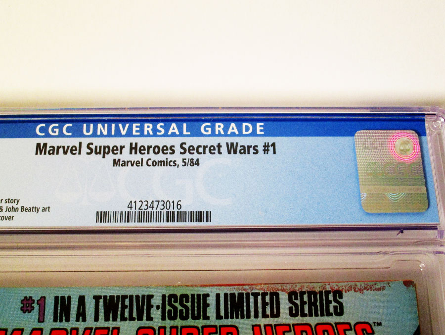 Marvel Super-Heroes Secret Wars #1 Cover E CGC 8.0