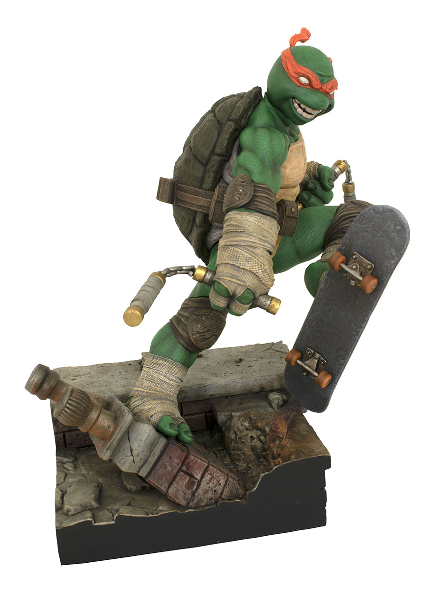 Teenage Mutant Ninja Turtles Gallery Michelangelo Deluxe PVC Statue
