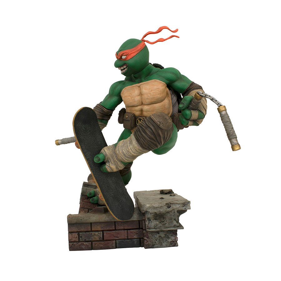 Teenage Mutant Ninja Turtles Gallery Michelangelo Deluxe PVC Statue