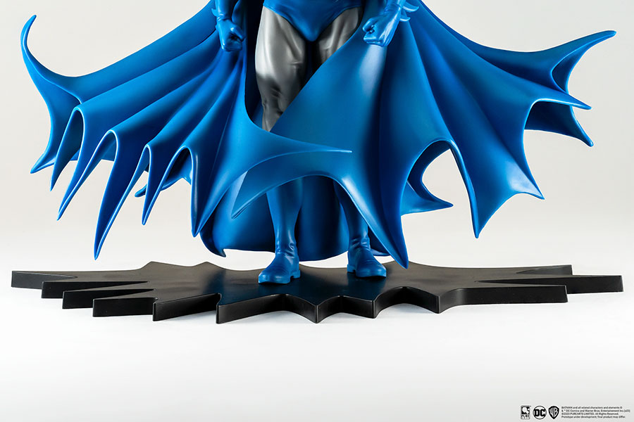 DC Heroes Batman Classic Version Previews Exclusive 1/8 Scale PVC Statue