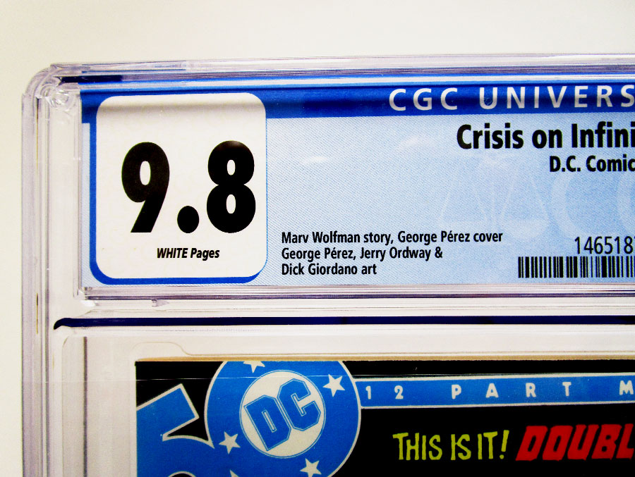 Crisis On Infinite Earths #7 Cover B CGC 9.8