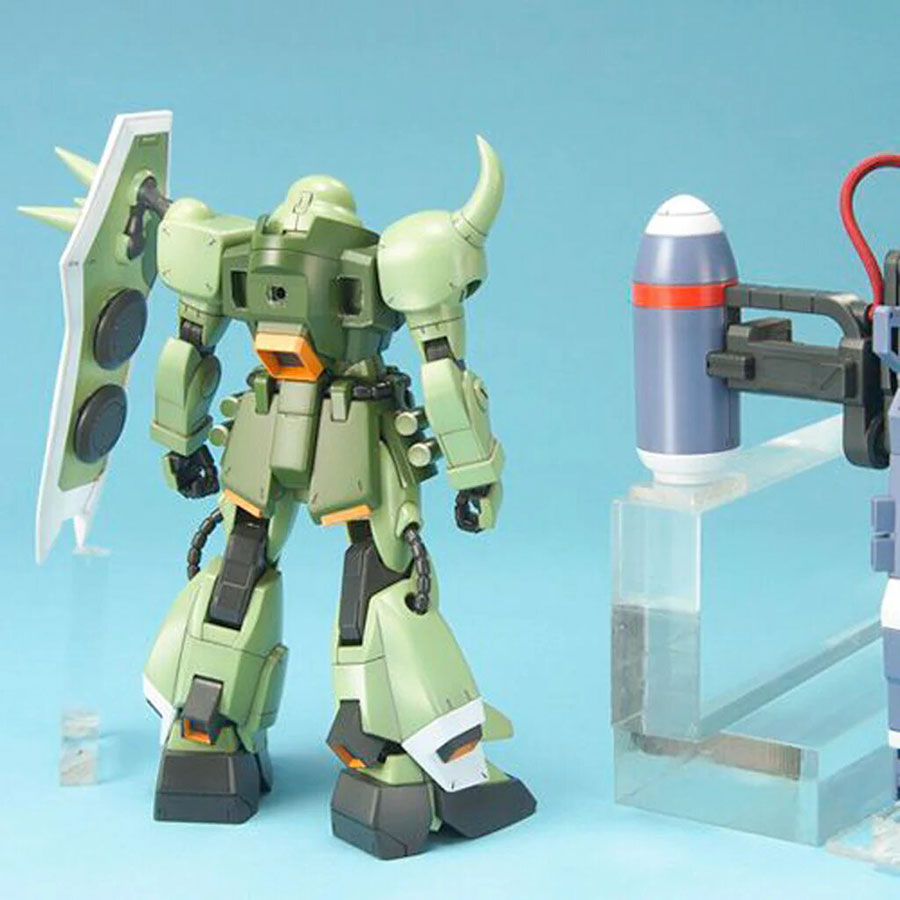 Gundam SEED Destiny 1/100 Kit #06 Zaku Warrior + Blaze Wizard & Gunner Wizard