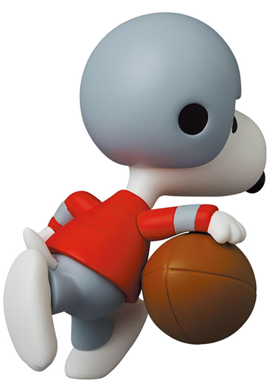 Peanuts Ultra Detail Figure Series 15 - American Football Player Snoopy