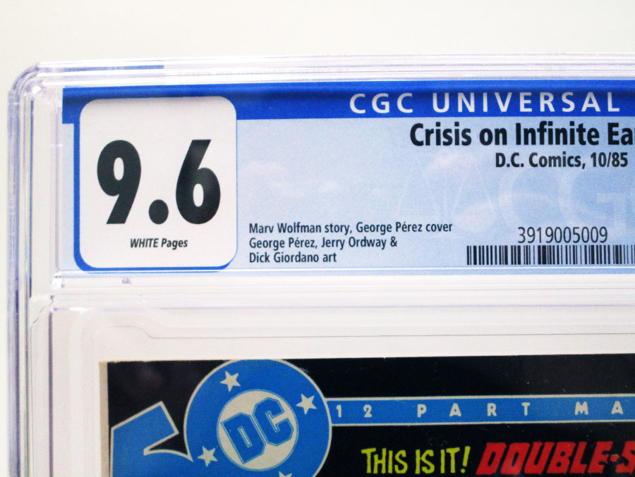 Crisis On Infinite Earths #7 Cover C CGC 9.6