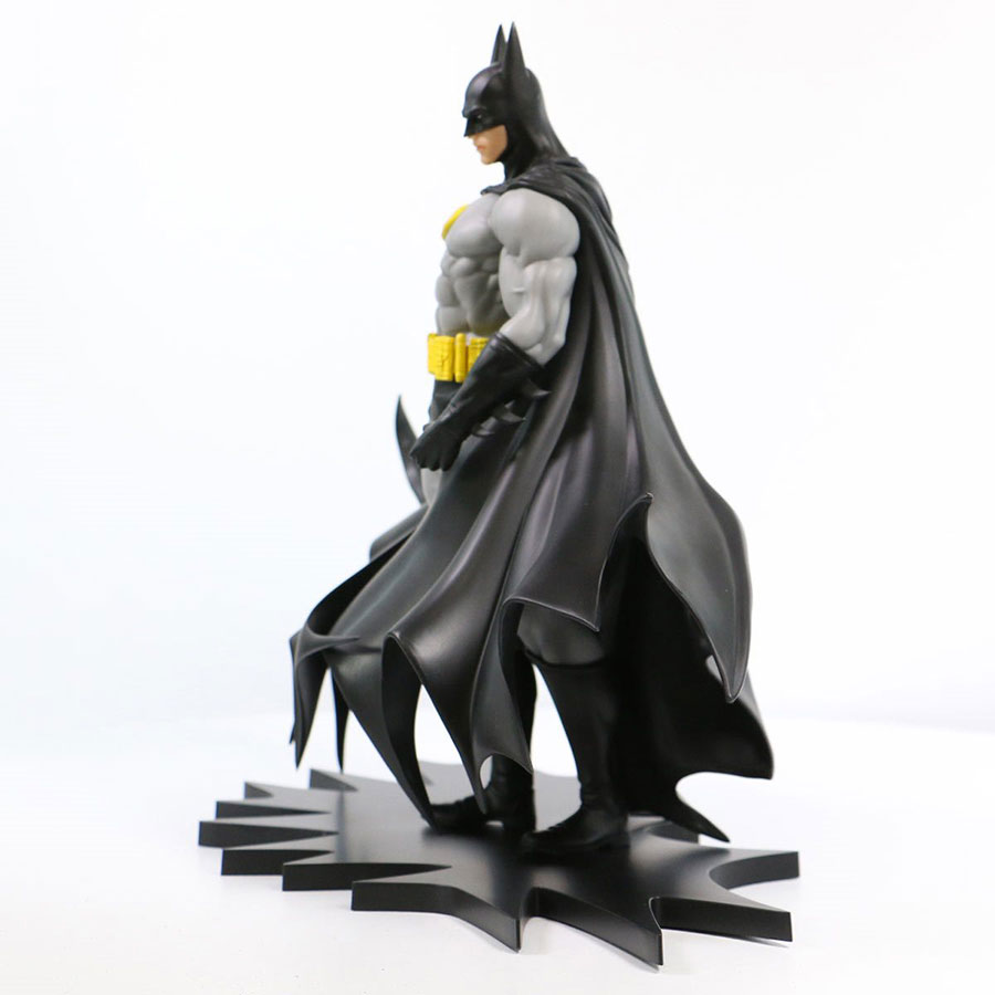 DC Heroes Batman Black Previews Exclusive 1/8 Scale PVC Statue