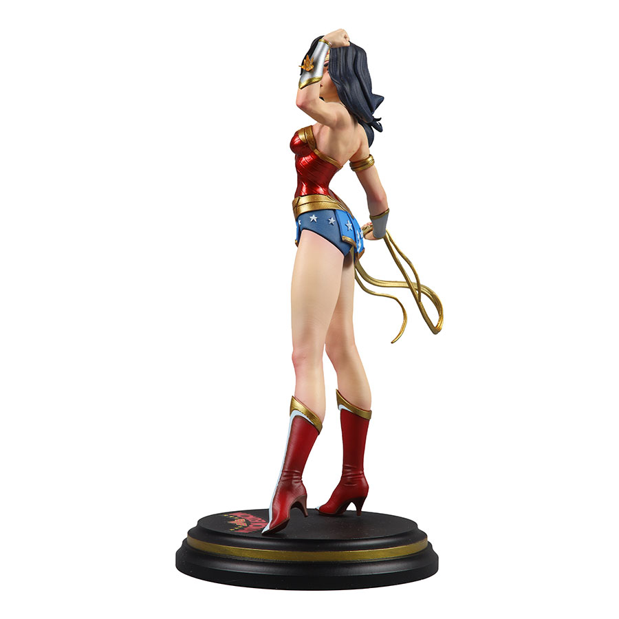 DC Direct Cover Girls Wonder Woman By J Scott Campbell Statue