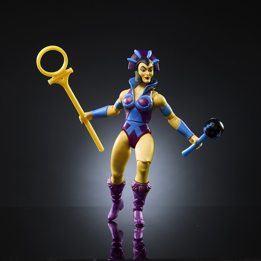 Masters Of The Universe Origins Core Cartoon Evil-Lyn Action Figure