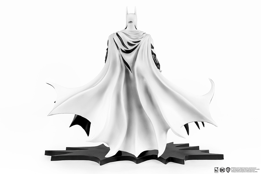 DC Heroes Batman SDCC 2024 Black & White Previews Exclusive 1/8 Scale PVC Statue