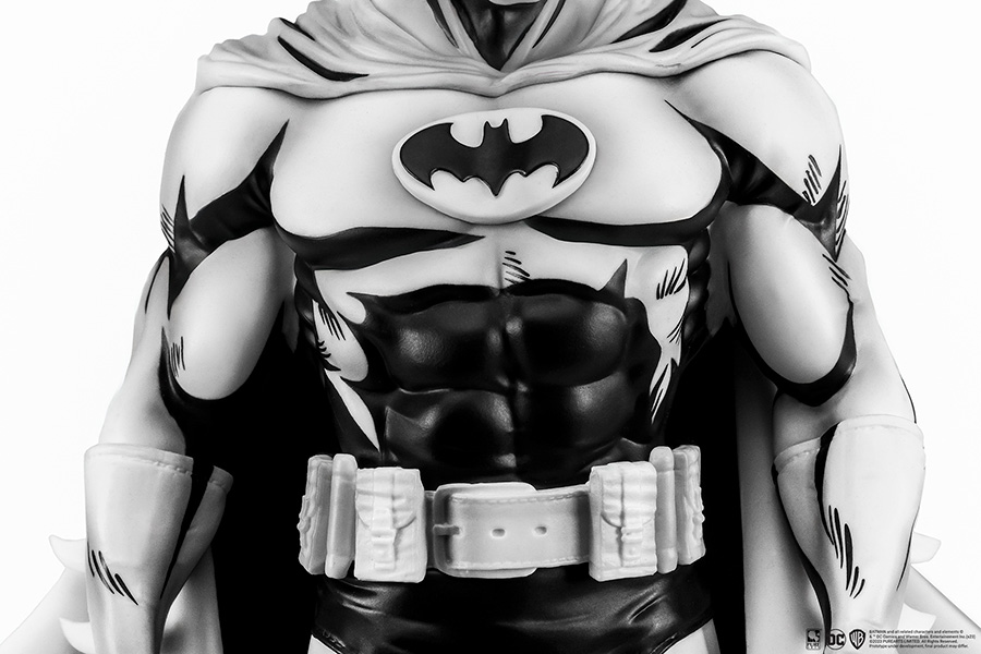DC Heroes Batman SDCC 2024 Black & White Previews Exclusive 1/8 Scale PVC Statue