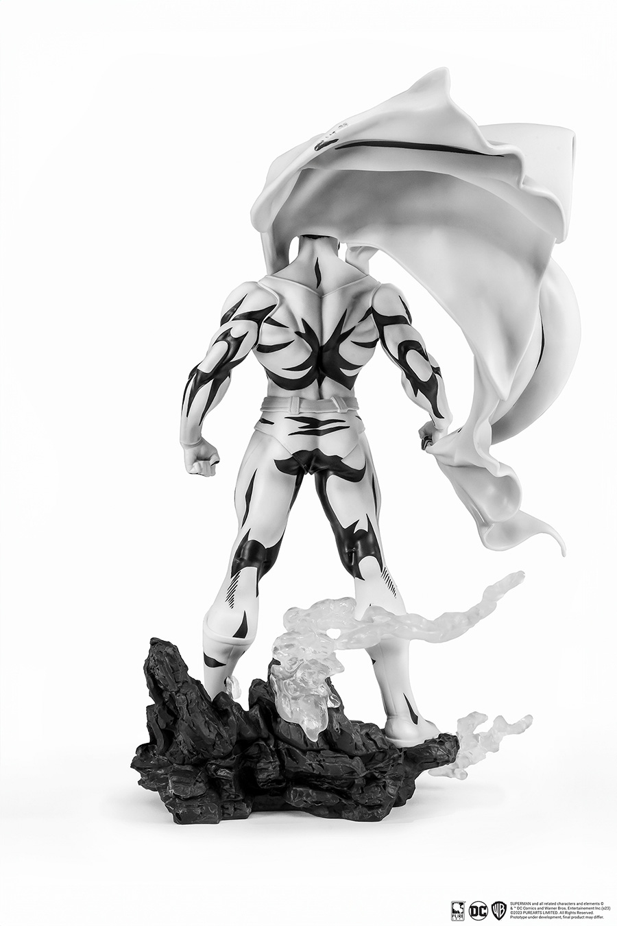 DC Heroes Superman SDCC 2024 Black & White Previews Exclusive 1/8 Scale PVC Statue