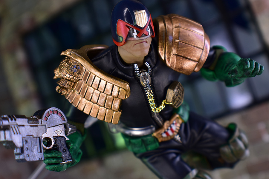 Cursed Earth Judge Dredd Exquisite Super SDCC 2024 Previews Exclusive 1/12 Scale Action Figure