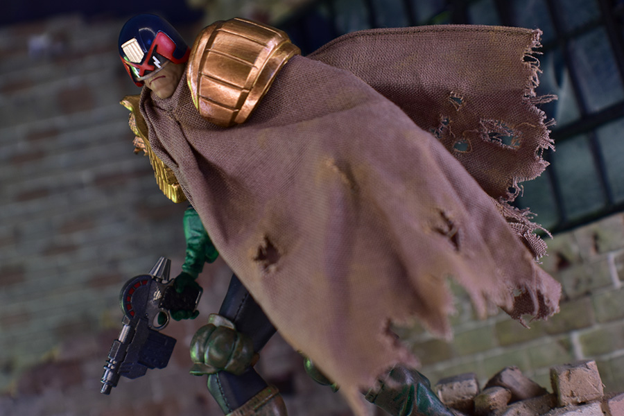 Cursed Earth Judge Dredd Exquisite Super SDCC 2024 Previews Exclusive 1/12 Scale Action Figure