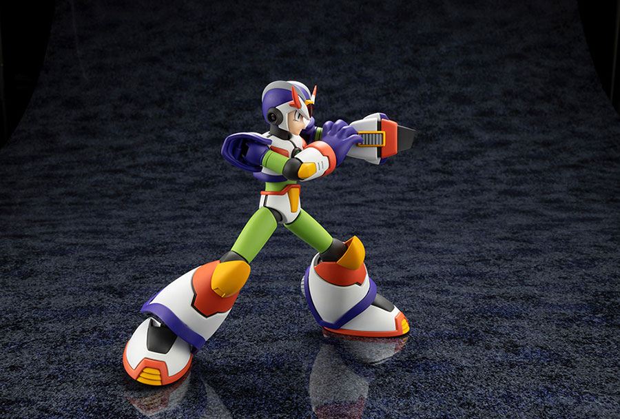 Rockman X Mega Man X Max Armor Triad Thunder Model Kit