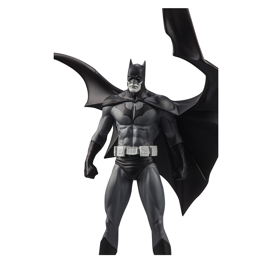 DC Direct Batman Black & White Batman By Jorge Jimenez Statue