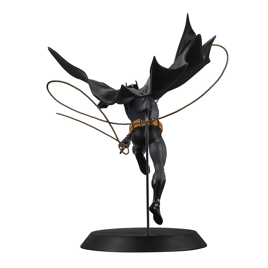 DC Direct Designer Series Batman By Dan Mora Statue