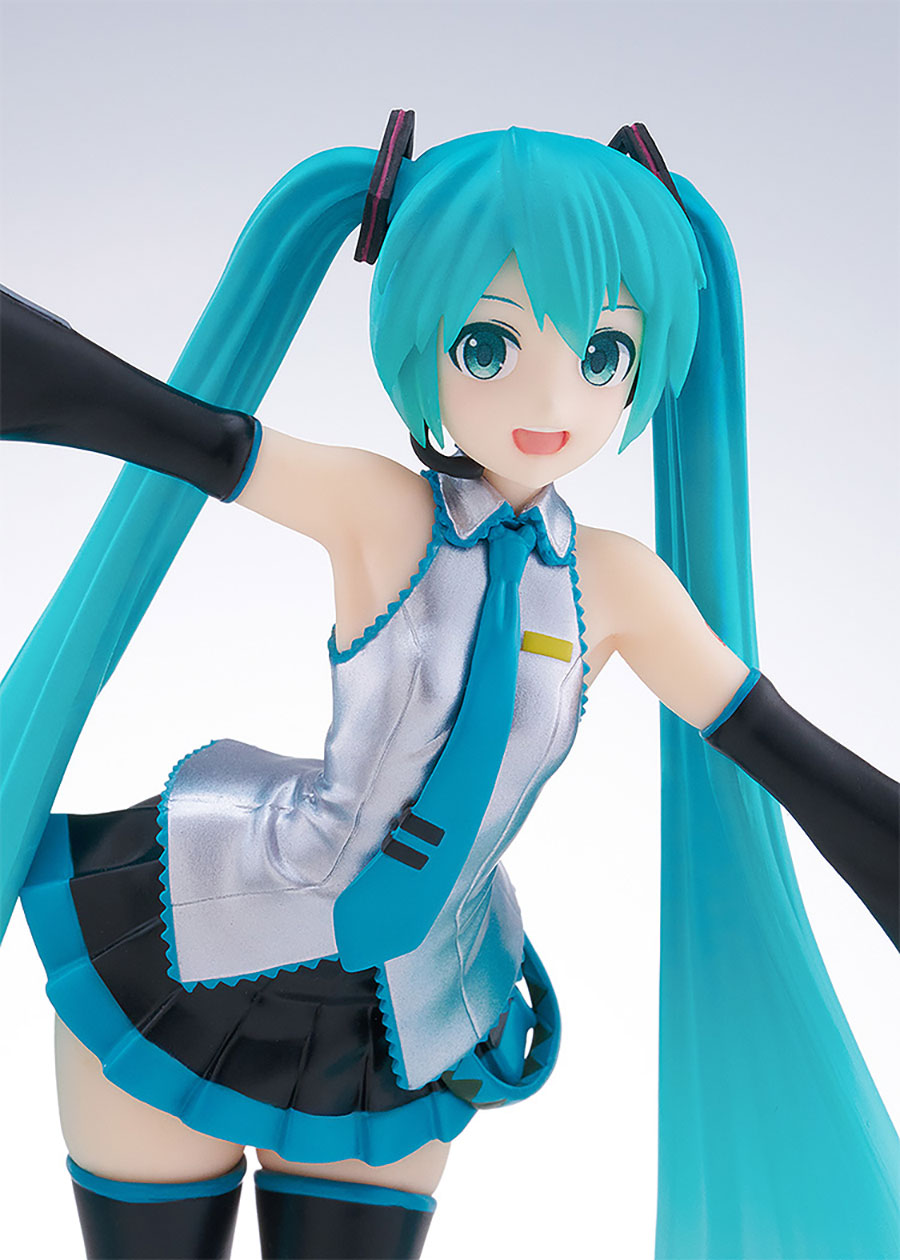 Character Vocal Series 01 Hatsune Translucent Pop Up Parade Figure