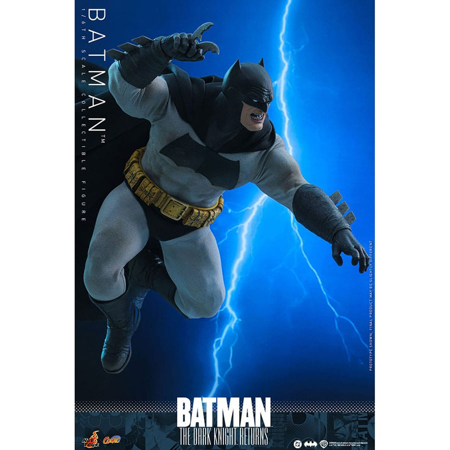 DC Batman The Dark Knight Returns Sixth Scale Action Figure