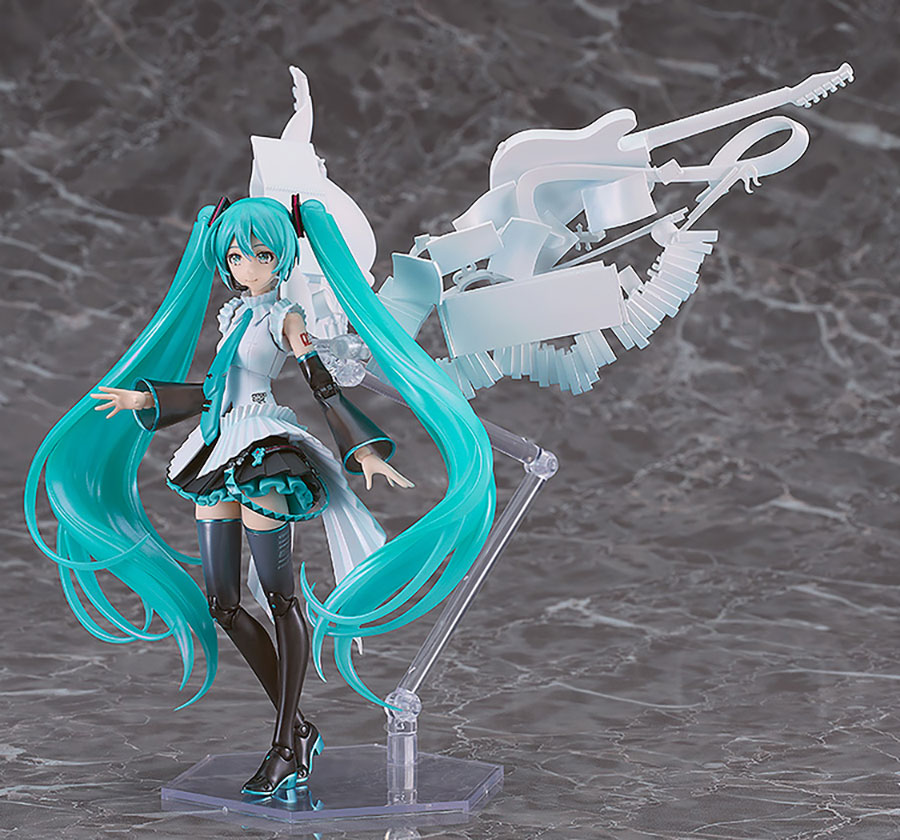 Character Vocal 01 Hatsune Plamatea Happy 16th Birthday Model Kit