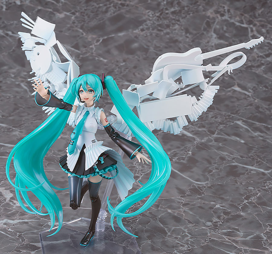 Character Vocal 01 Hatsune Plamatea Happy 16th Birthday Model Kit
