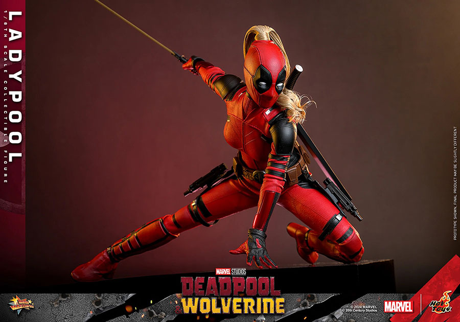 Marvel Ladypool Sixth Scale Figure