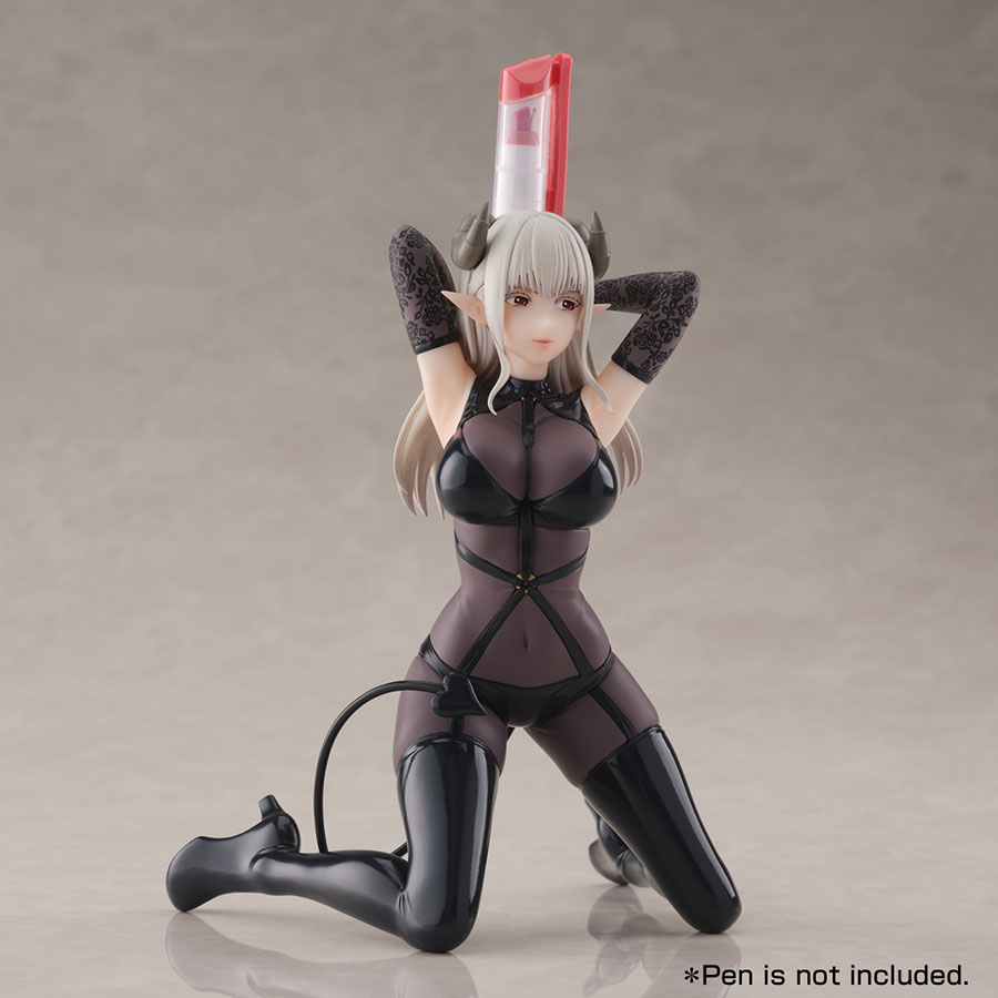 2.5 Dimensional Seduction Lady Lustalotte Fabled Costume PVC Figure