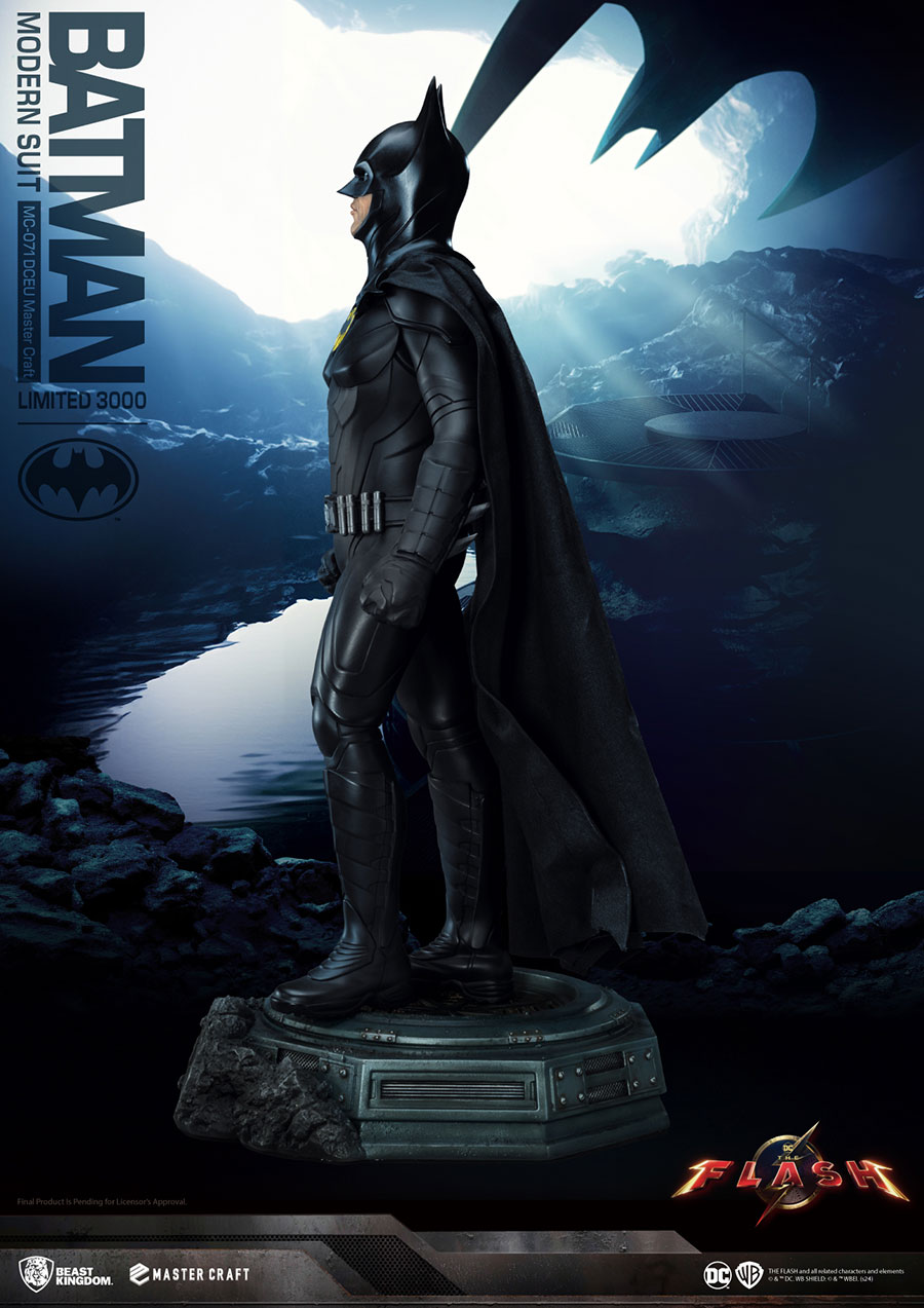 DCEU MC-071 Batman Modern Suit Master Craft Statue