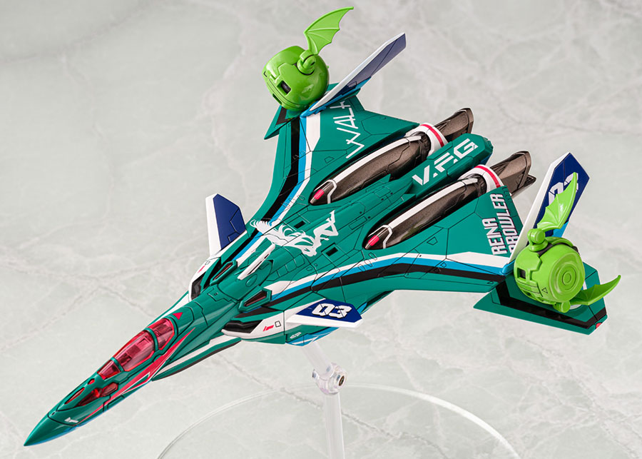 Macross Delta Variable Fighter Girls Macross Reina Model Kit