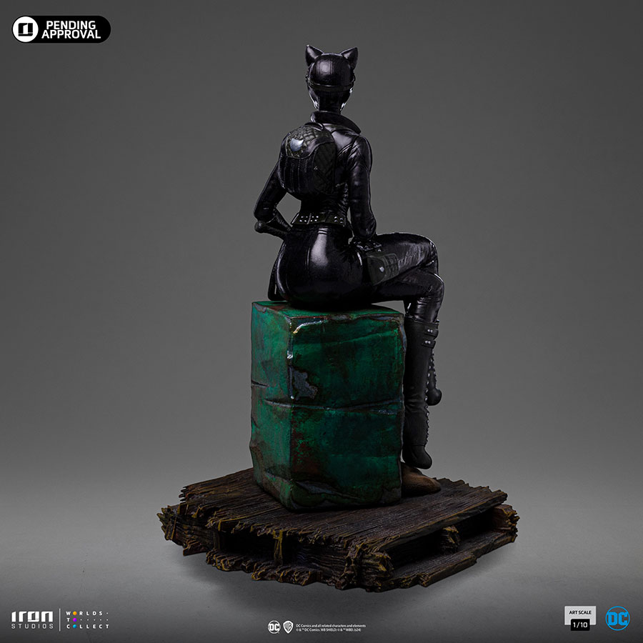 DC Catwoman 1/10 Scale Statue