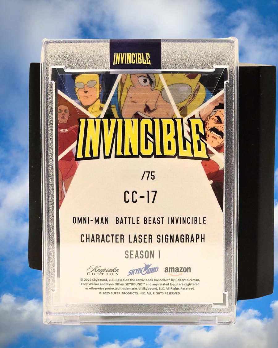 Keepsake Invincible Omni-Man x Battle Beast x Invincible Triple Laser Signagraph Card Midtown Comics Exclusive (Sunday Card)