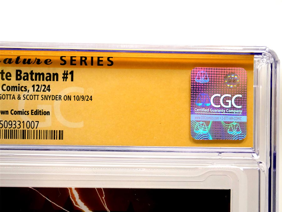 Absolute Batman #1 Cover Z-Y Midtown Exclusive Dan Panosian Connecting Cover CGC Signature Series 9.0 Signed By Scott Snyder & Nick Dragotta