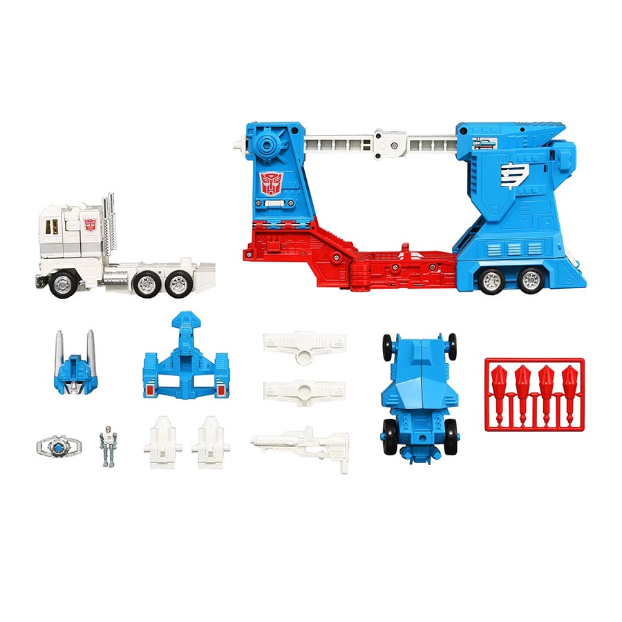 Transformers Missing Link C-10 Ultra Magnus Action Figure