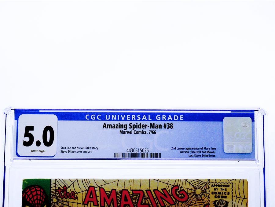 Amazing Spider-Man #38 Cover B CGC 5.0
