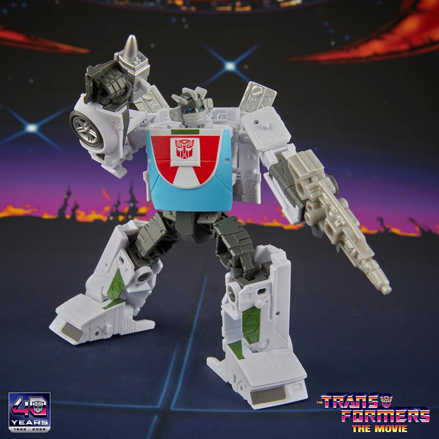 Transformers Studio Series Deluxe Class Transformers The Movie 86 Wheeljack Action Figure