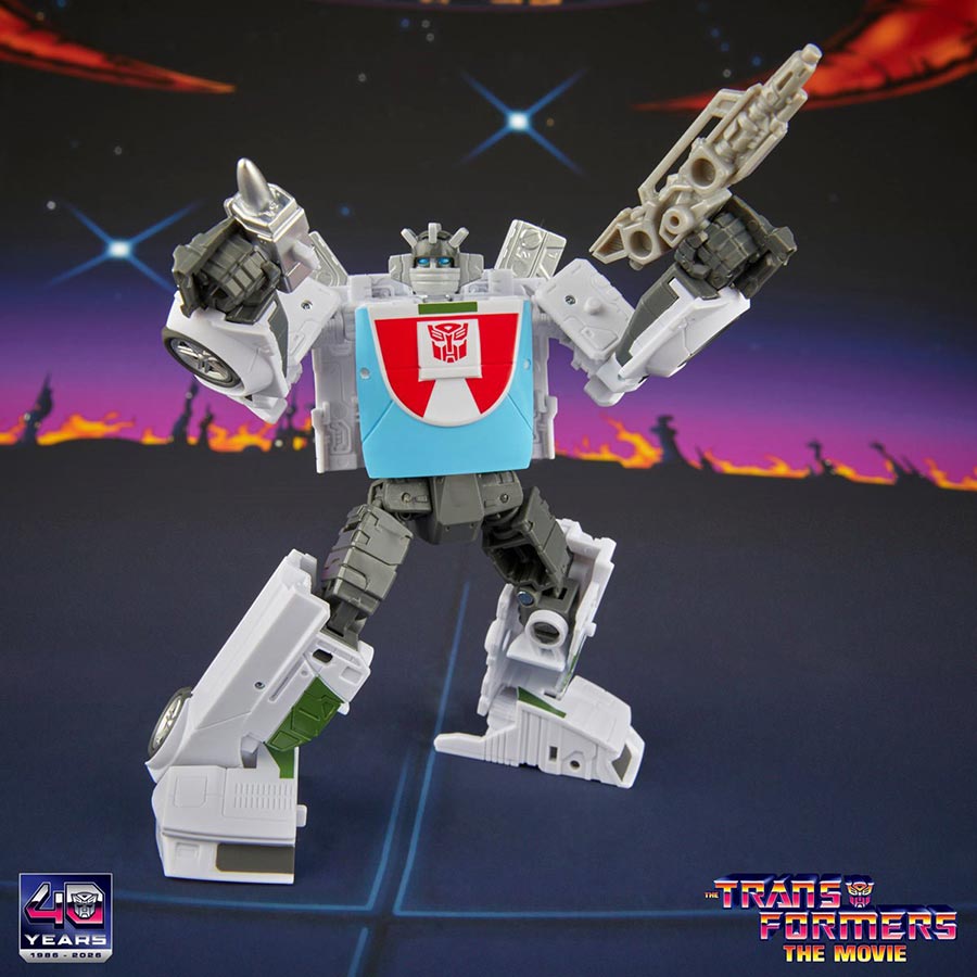 Transformers Studio Series Deluxe Class Transformers The Movie 86 Wheeljack Action Figure