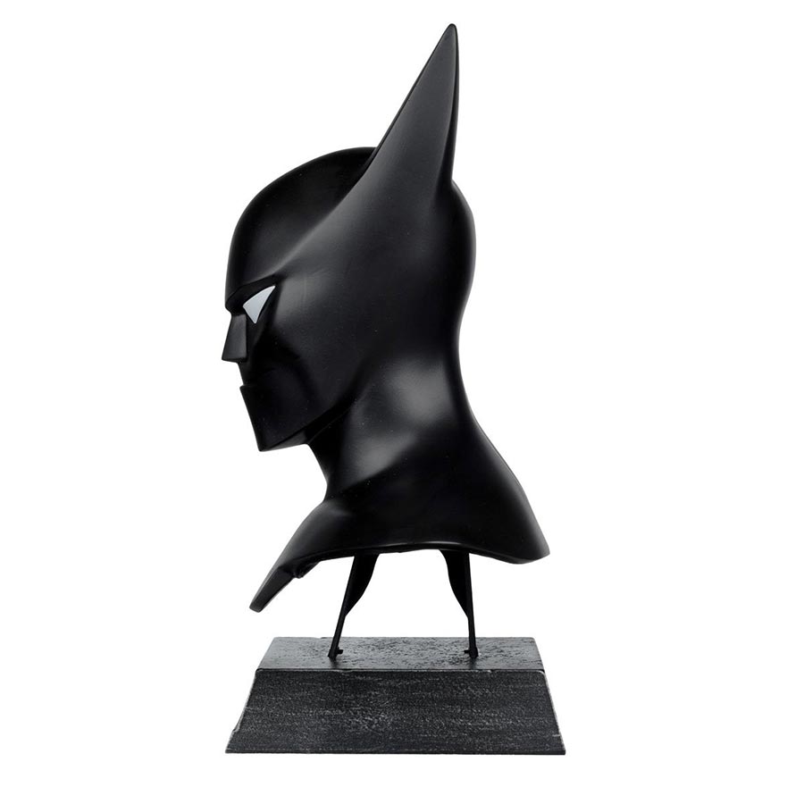 DC Direct Batman Cowl Collection Wave 6 Batman Beyond Batman 1/3 Scale Prop Replica