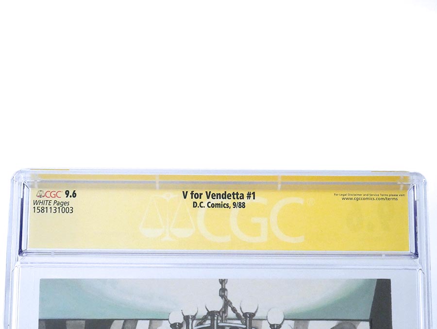 V For Vendetta #1 Cover B CGC Signature Series 9.6 Signed By David Lloyd