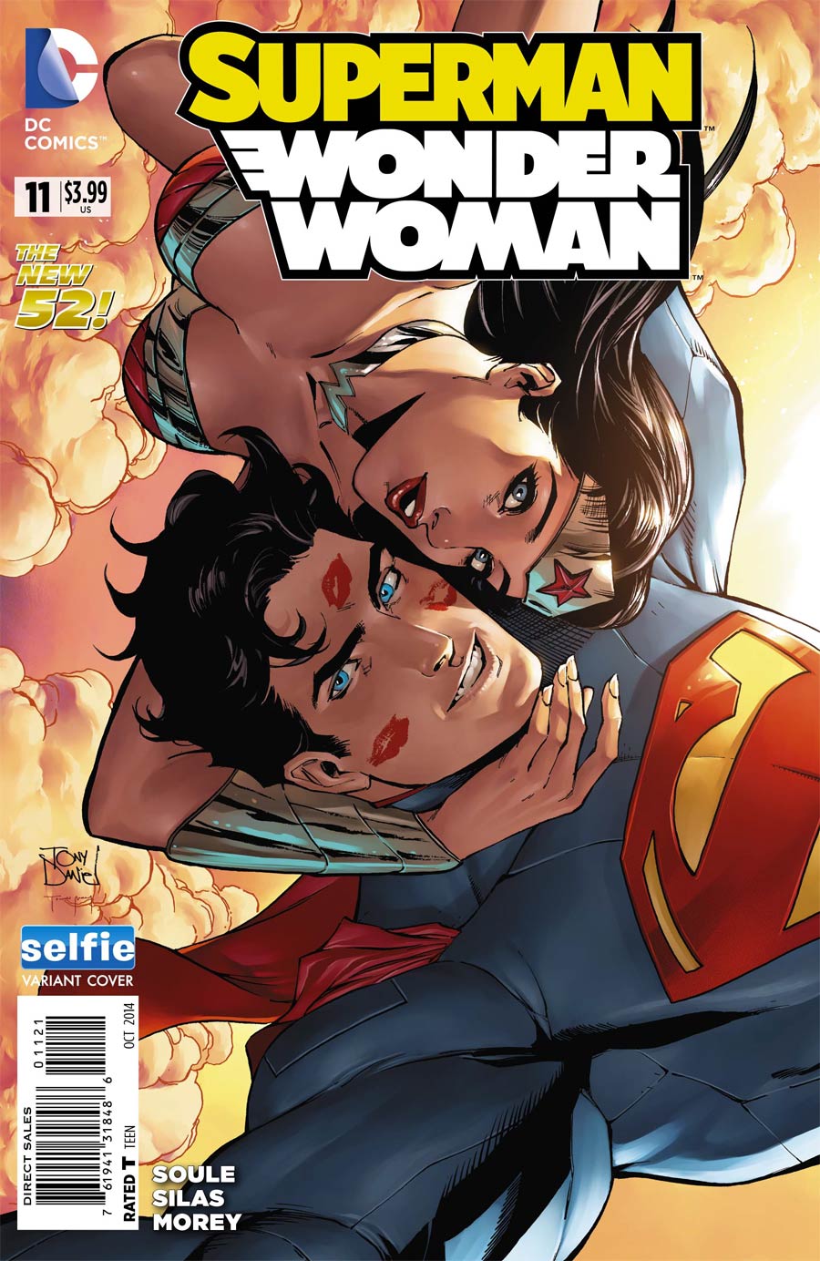 Superman Wonder Woman #11 Cover B Variant DC Universe Selfie Cover (Superman Doomed Tie-In)