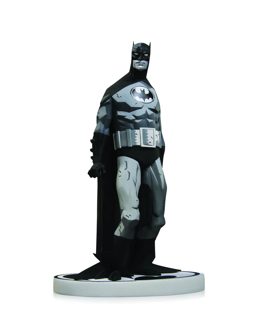 Batman Black & White Series Original Mini Statue By Mike Mignola 2nd Edition