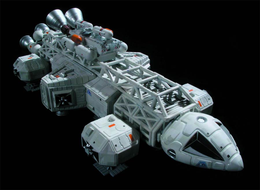 Space 1999 Eagle-1 1/72 Scale Deluxe Edition Model Kit
