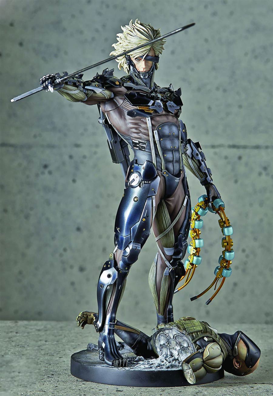 Metal Gear Rising Revengence Raiden 1/6 Scale PVC Statue