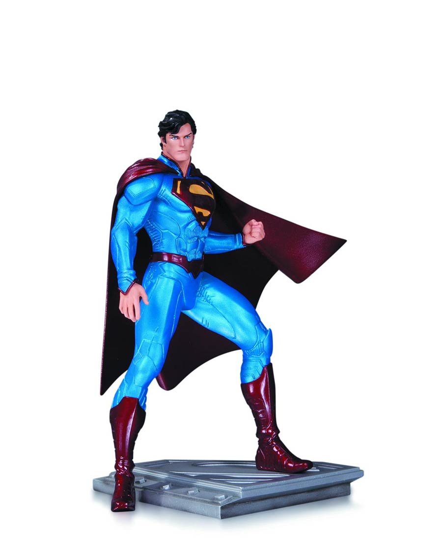 Superman The Man Of Steel Statue By Cully Hamner