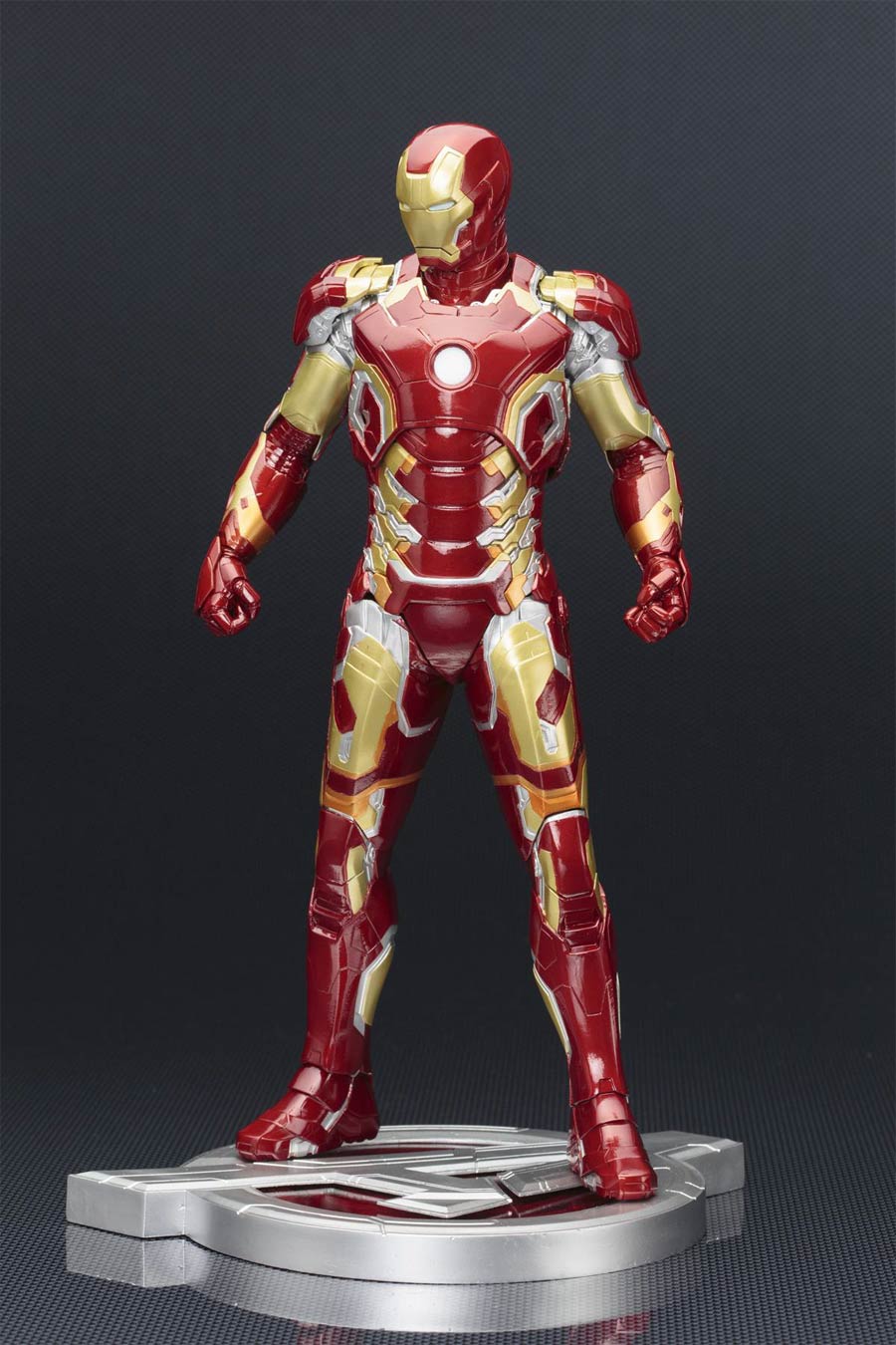 Avengers Age Of Ultron Iron Man Mark XLIII ARTFX Statue