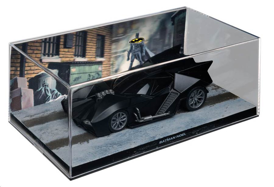 DC Batman Automobilia Collection Magazine #61 Batman Noel Batmobile