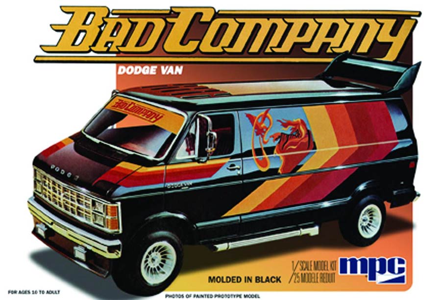 Dodge 1982 Van 1/25 Scale Model Kit