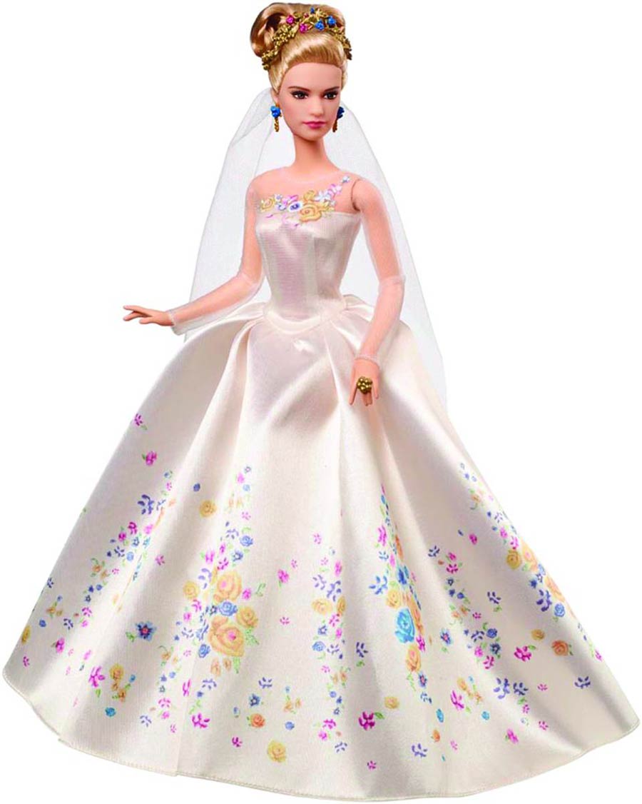 Disneys Cinderella Wedding Day Doll Case