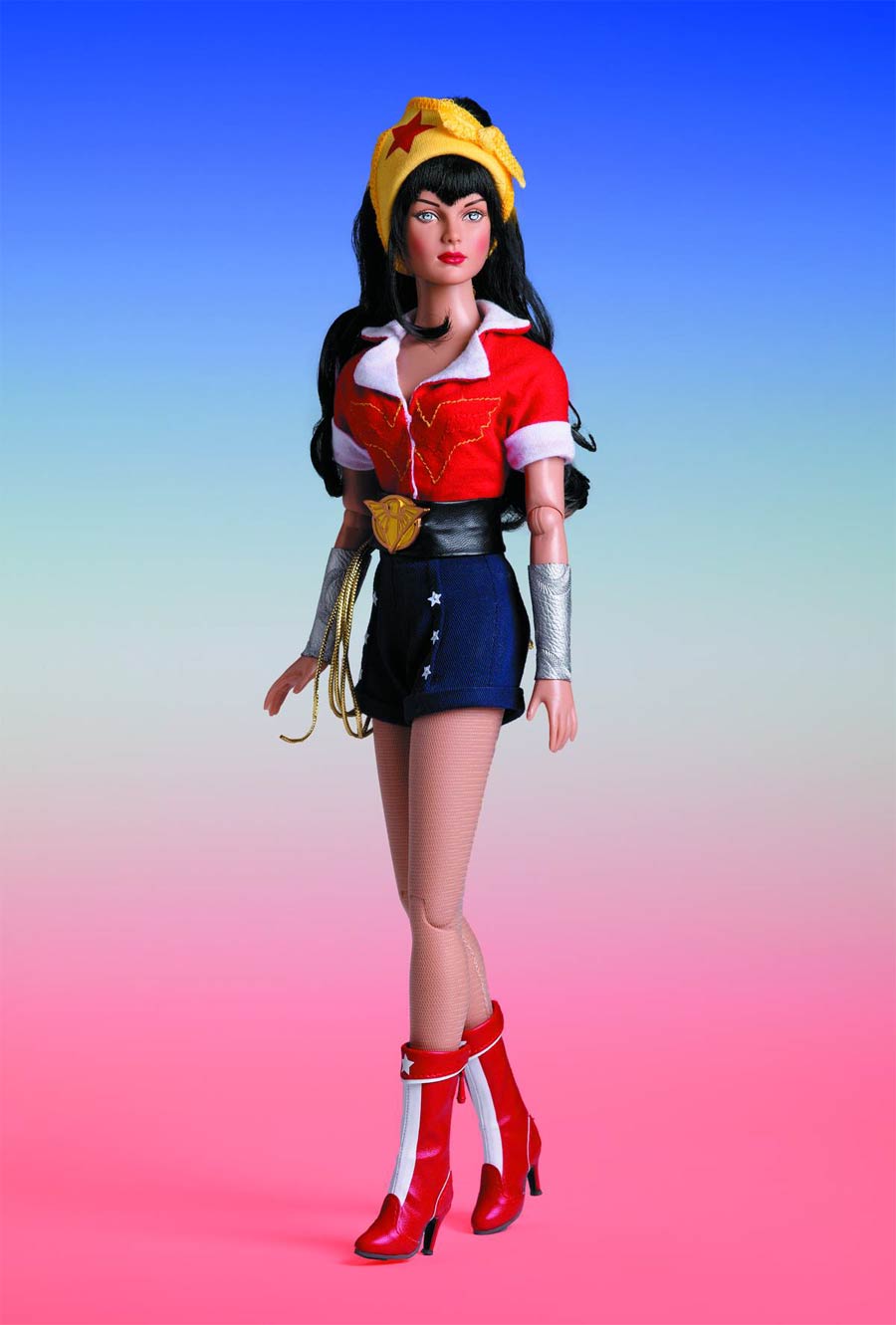 Tonner DC Bombshells Wonder Woman 16-Inch Doll